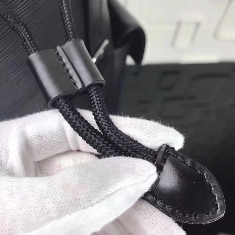 M40527, CHRISTOPHER PM, Louis Vuitton LV Backpack