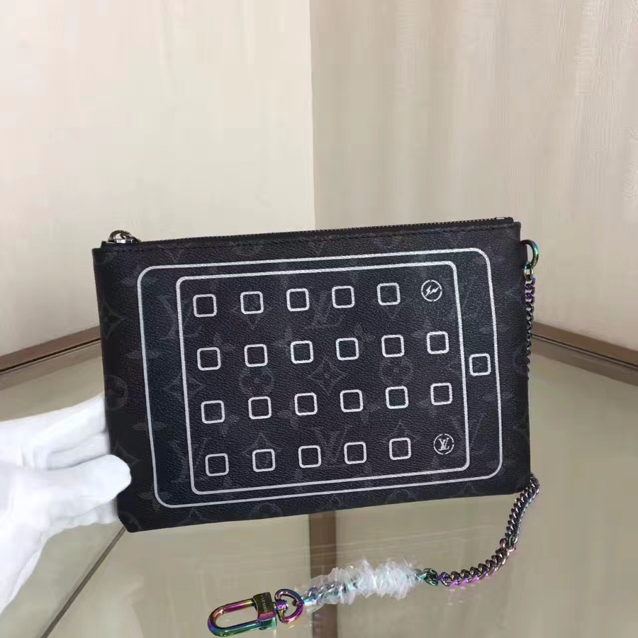 M64449, IPAD POUCH, LOUIS VUITTON LV HANDBAG, 9.4 x 6.2 inches