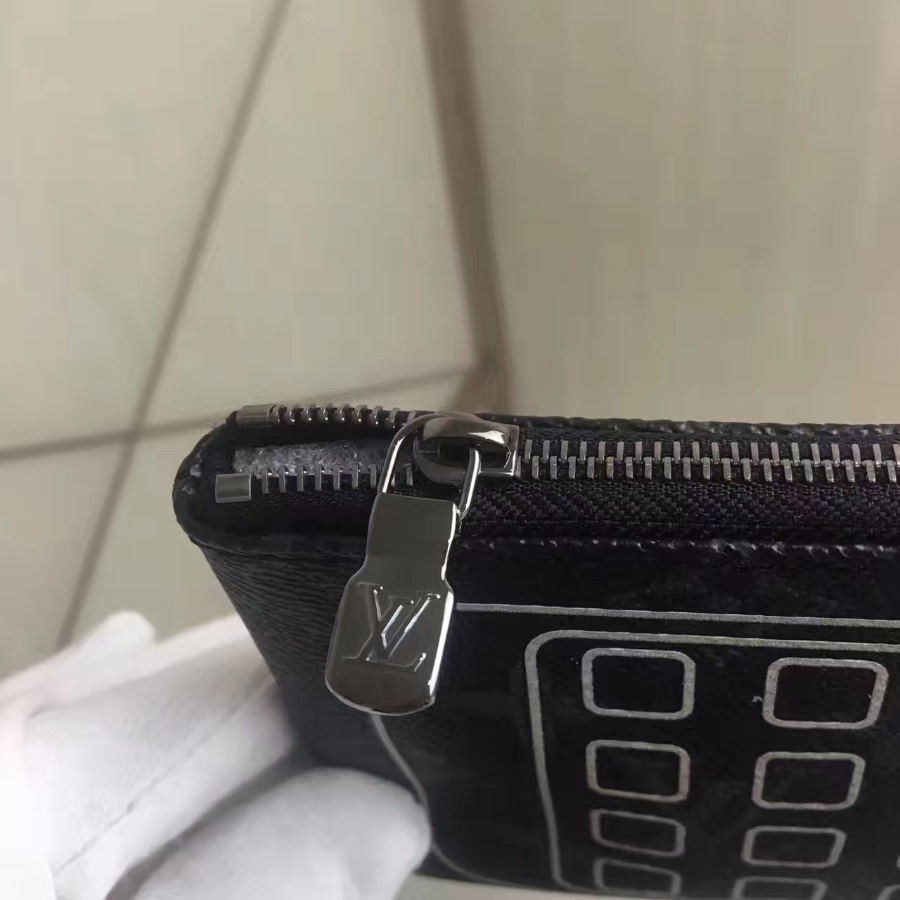 M64433, IPHONE POUCH, Louis Vuitton LV