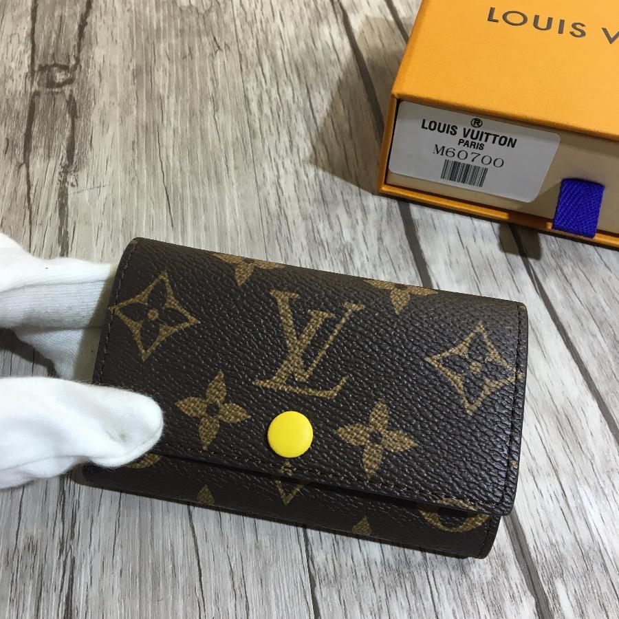 LOUIS VUITTON LV  6 KEY HOLDER 