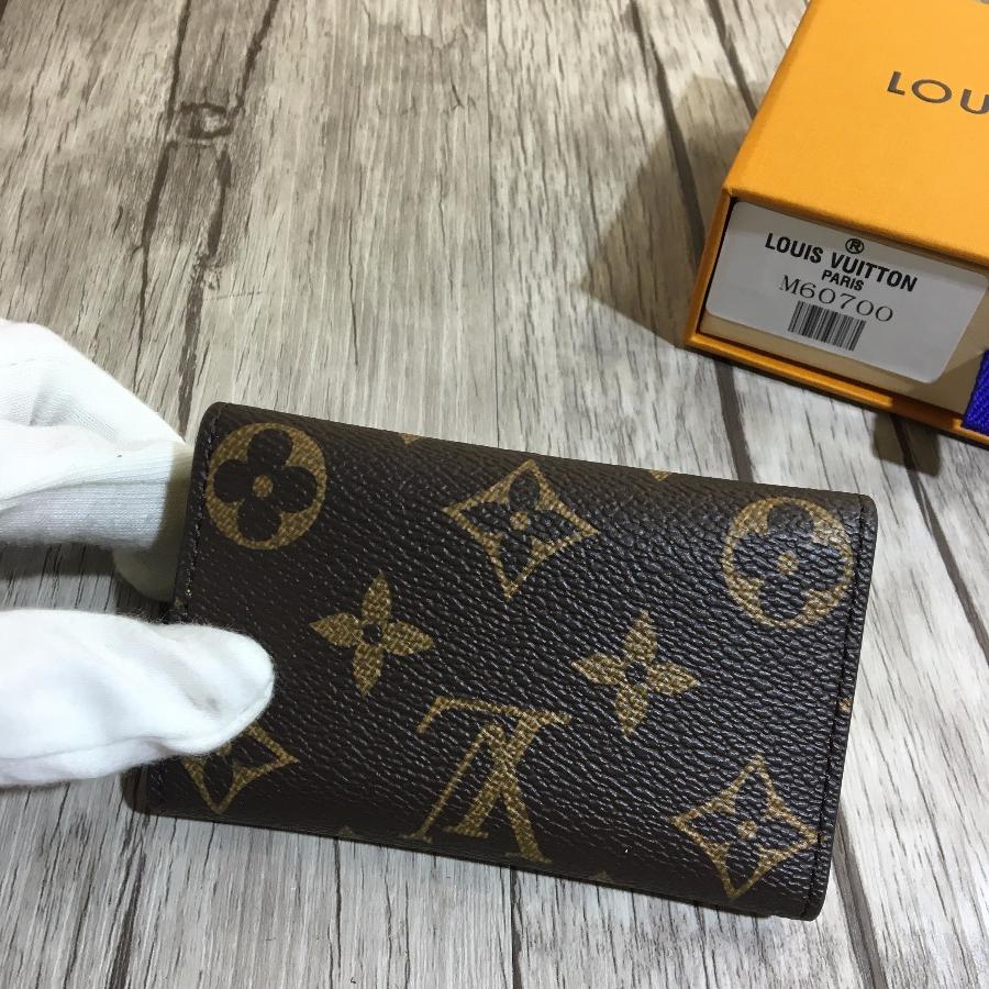 LOUIS VUITTON LV  6 KEY HOLDER 