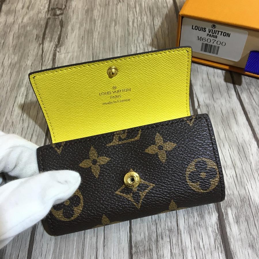 LOUIS VUITTON LV  6 KEY HOLDER 