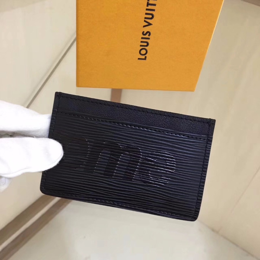 LOUIS VUITTON LV   CARD HOLDER , Epi Leather,  4.3 x 2.7 x 0.2 inches 