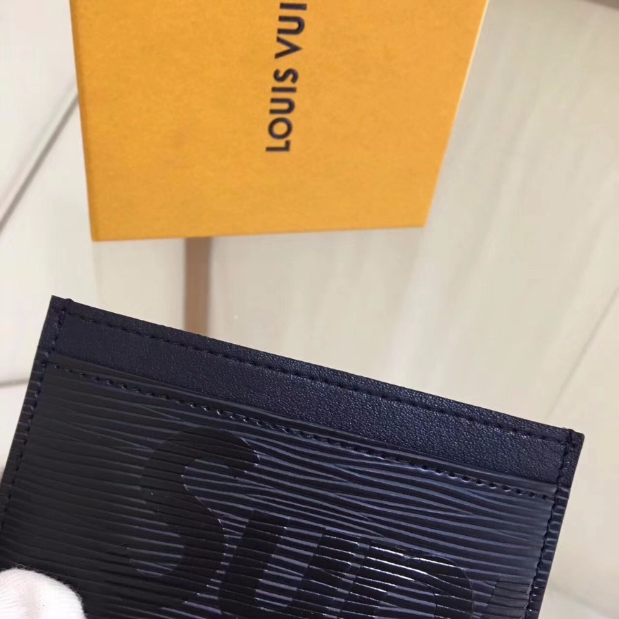 LOUIS VUITTON LV   CARD HOLDER , Epi Leather,  4.3 x 2.7 x 0.2 inches 