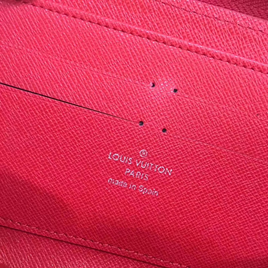 LOUIS VUITTON LV, Epi Leather , 7.5 x 3.9 x 0.6 inches