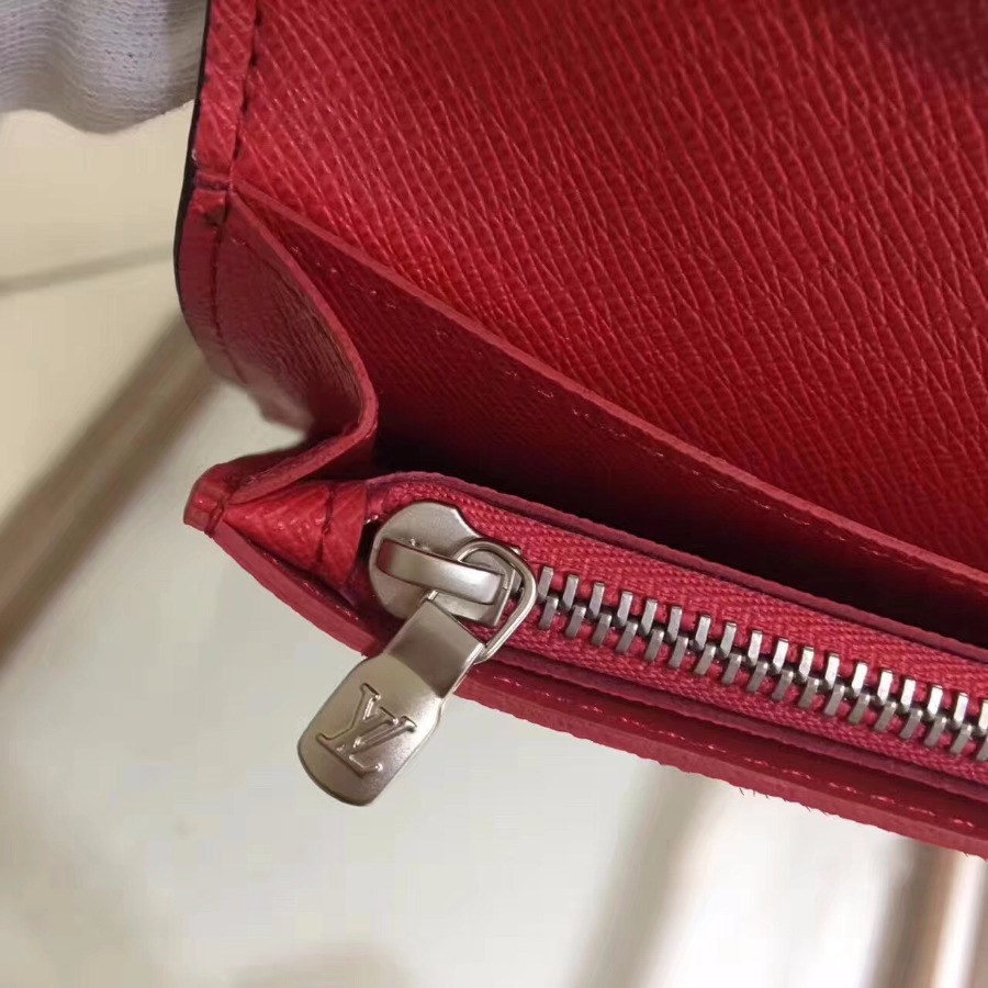 LOUIS VUITTON LV, Epi Leather , 7.5 x 3.9 x 0.6 inches