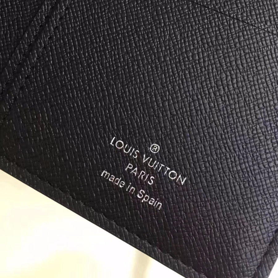 LOUIS VUITTON LV, Epi Leather , 7.5 x 3.9 x 0.6 inches
