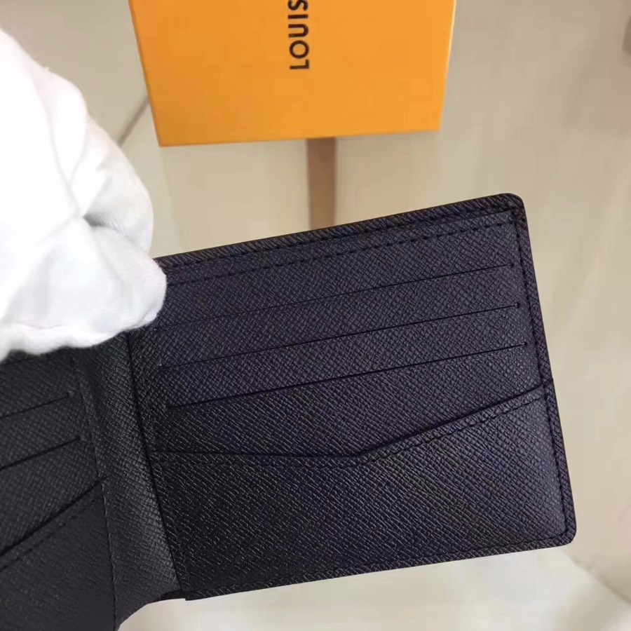 LOUIS VUITTON LV, Epi Leather ,