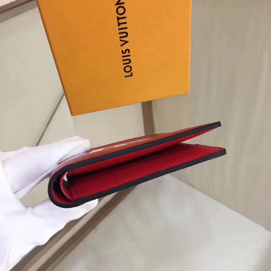 M60339 LOUIS VUITTON LV, Epi Leather