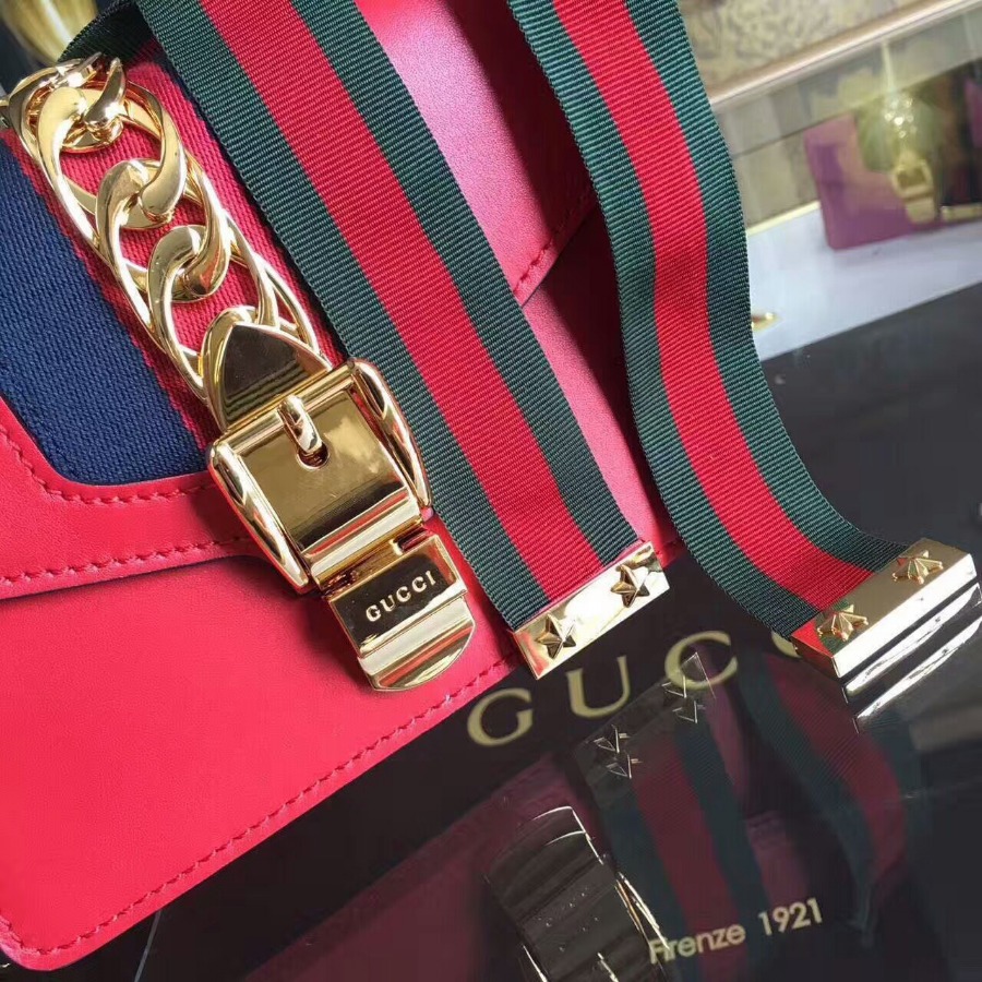 GUCCI Sylvie leather mini chain bag, handbags