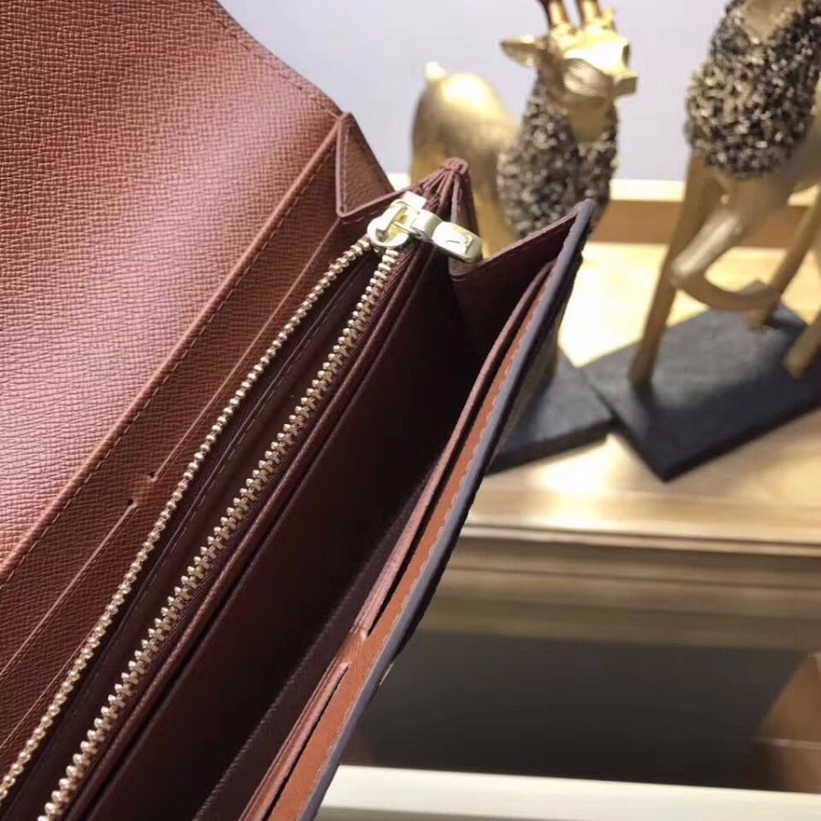  LOUIS VUITTON LV WALLETS