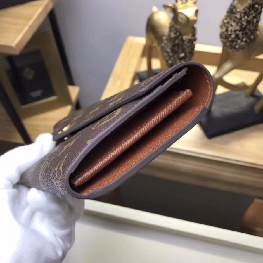 LOUIS VUITTON LV WALLETS