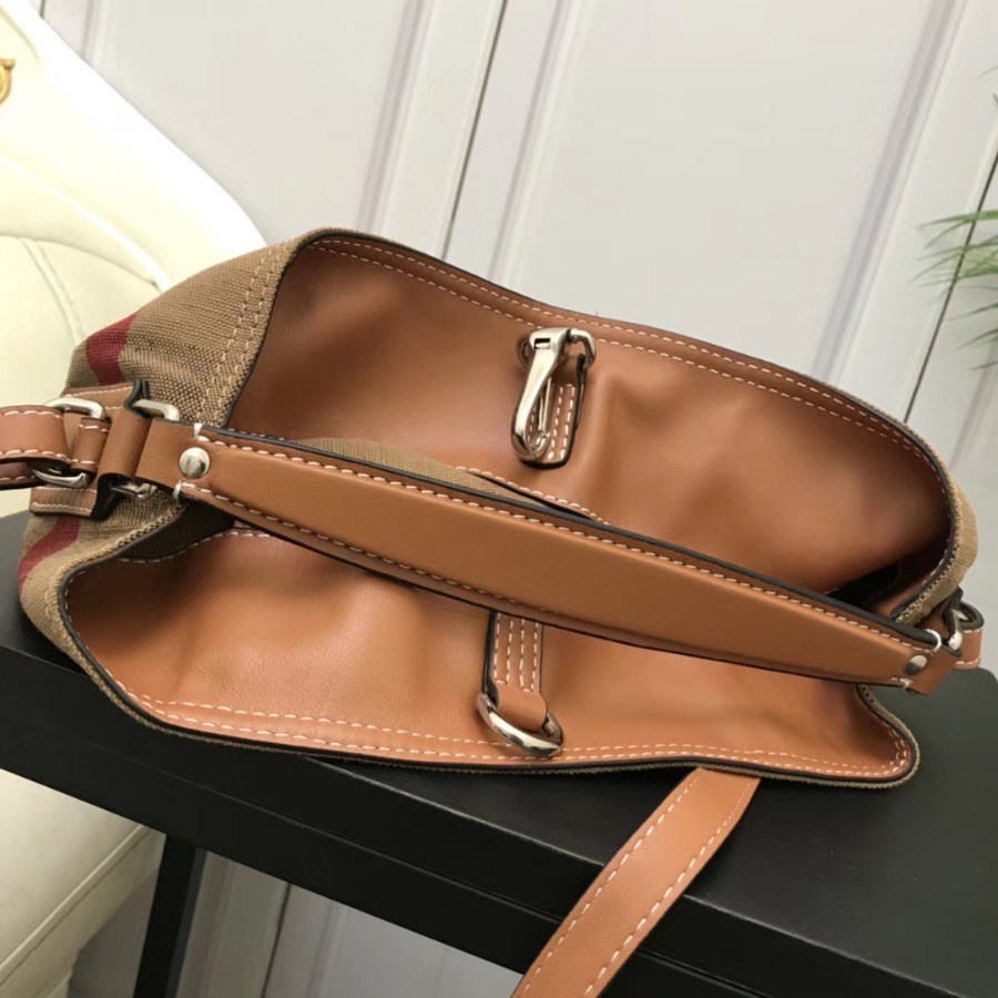 Burberry, 39457421, The Medium Ashby in Canvas Check and Leather