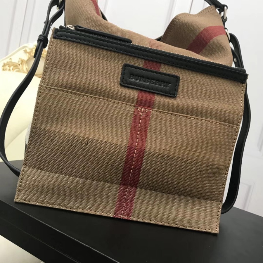 Burberry, 39457421, The Medium Ashby in Canvas Check and Leather