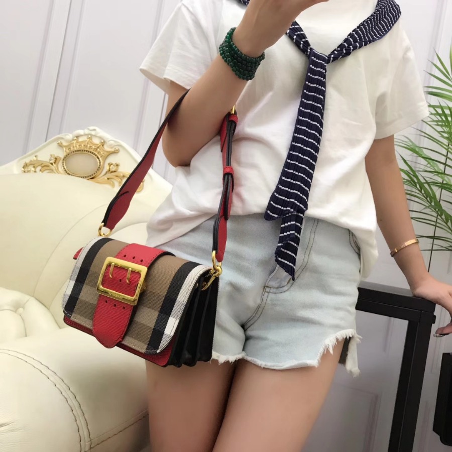 Burberry, 40224601, The Small Buckle Bag in House Check and Leather
