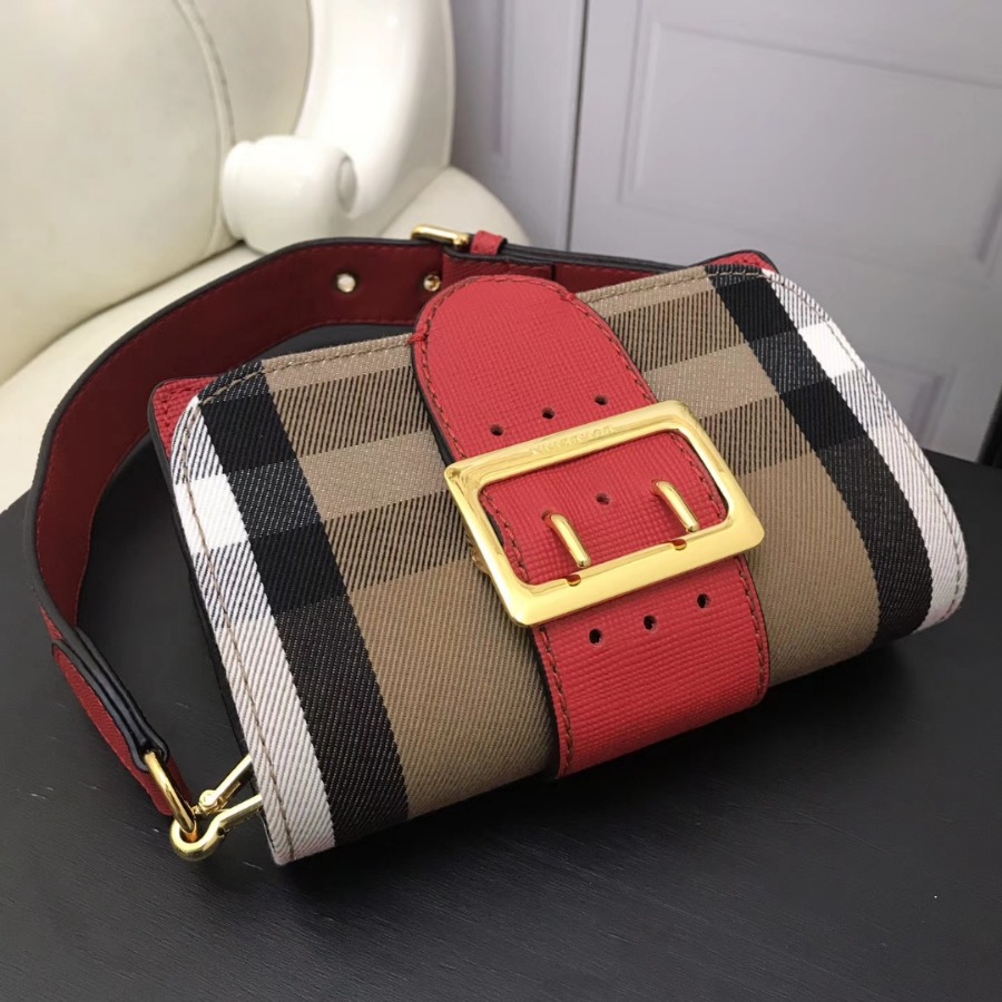 Burberry, 40224601, The Small Buckle Bag in House Check and Leather