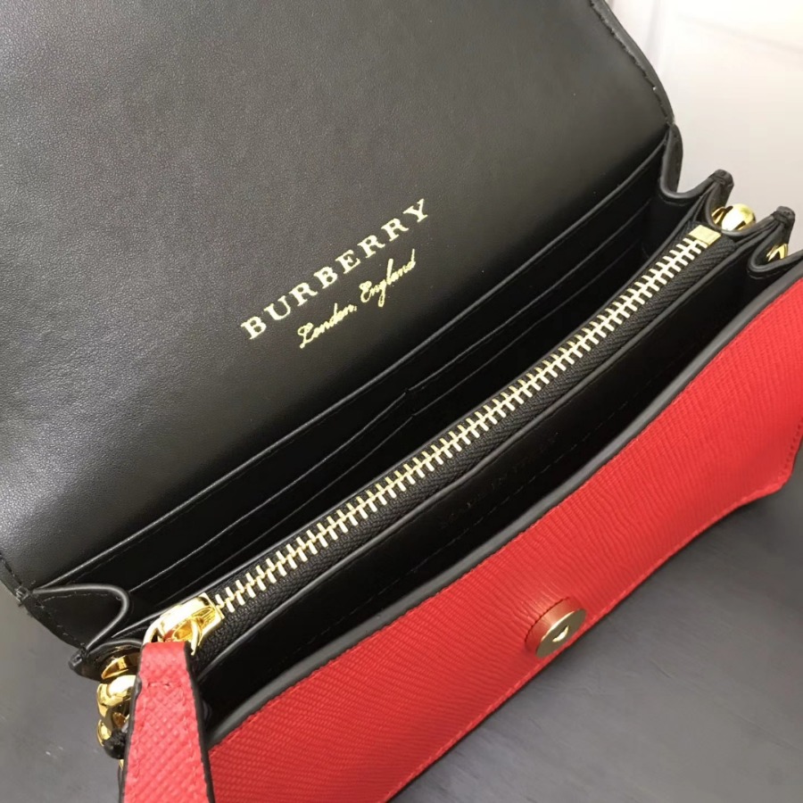 Burberry, 40224601, The Small Buckle Bag in House Check and Leather