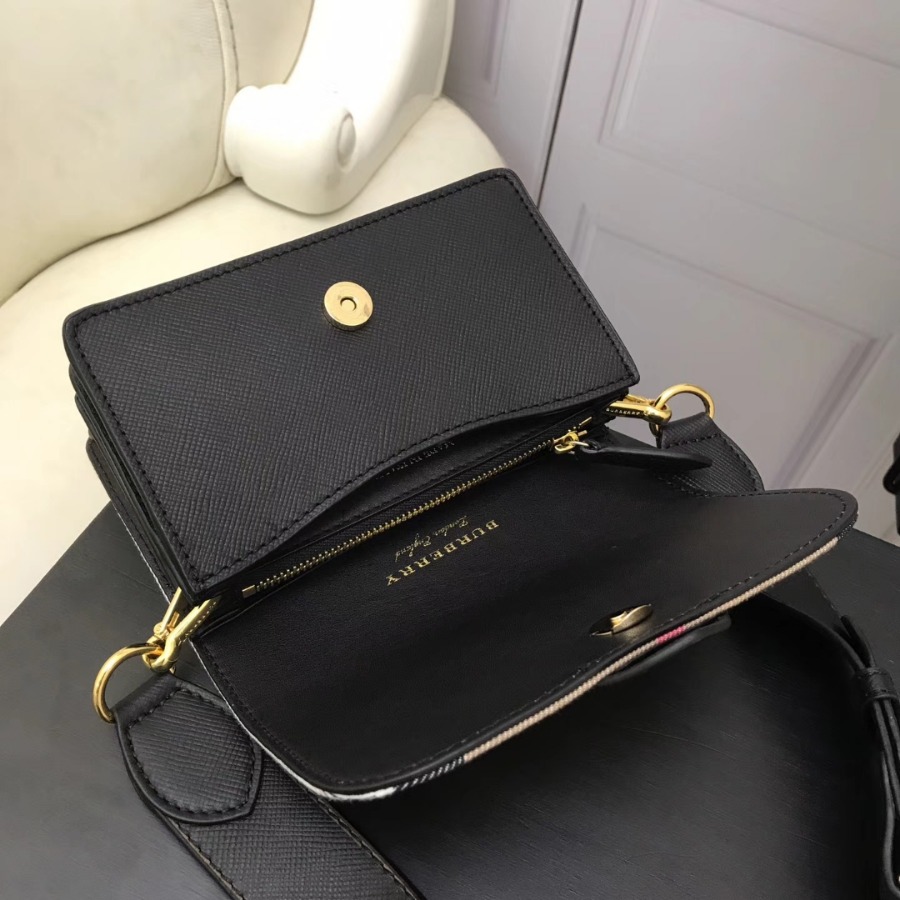 Burberry, 40224601, The Small Buckle Bag in House Check and Leather