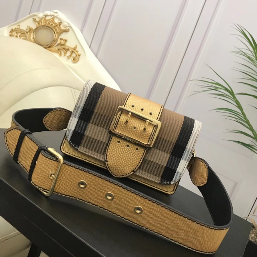 Burberry, 40224601, The Small Buckle Bag in House Check and Leather