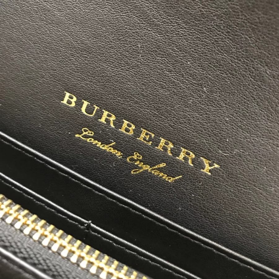 Burberry, 40224601, The Small Buckle Bag in House Check and Leather