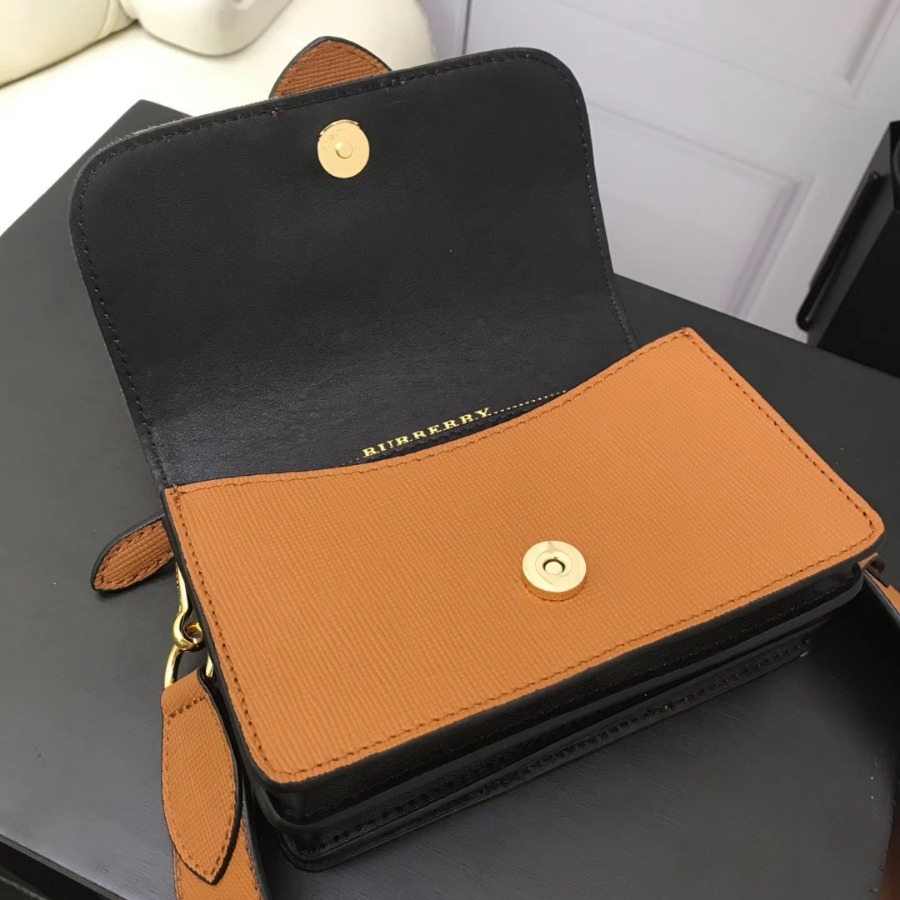 Burberry, 40224601, The Small Buckle Bag in House Check and Leather