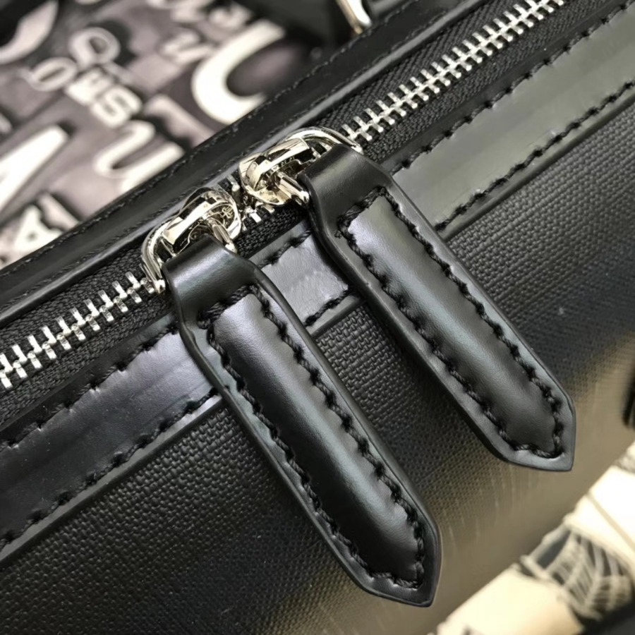 Burberry, 40234721, The Slim Barrow in London Check