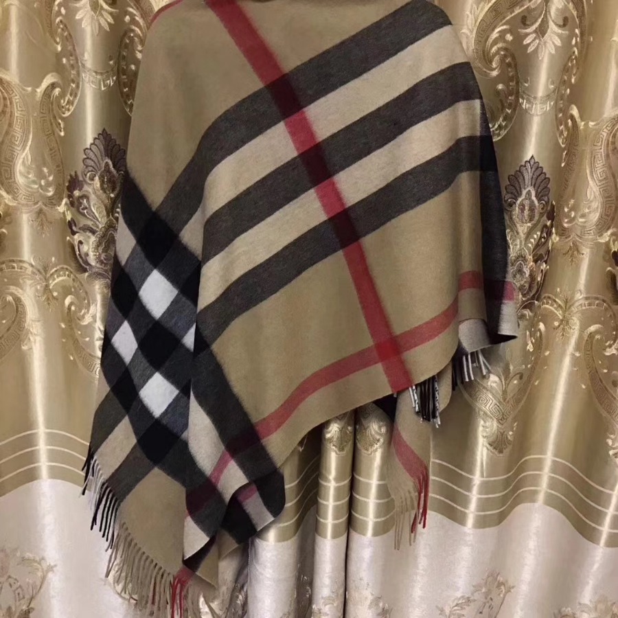 BURBERRY Check Cashmere and Wool Poncho, 50% CASHMERE 50% Wool