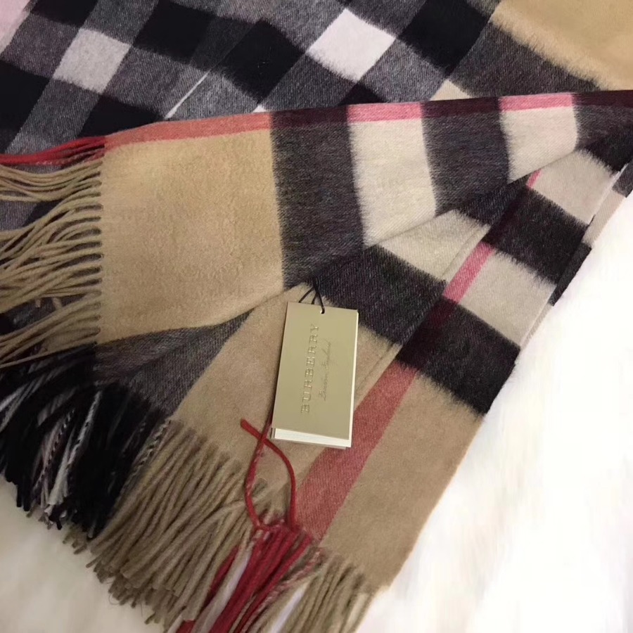 BURBERRY Check Cashmere and Wool Poncho, 50% CASHMERE 50% Wool