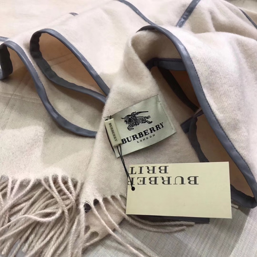 BURBERRY Check Cashmere Poncho, 100% CASHMERE