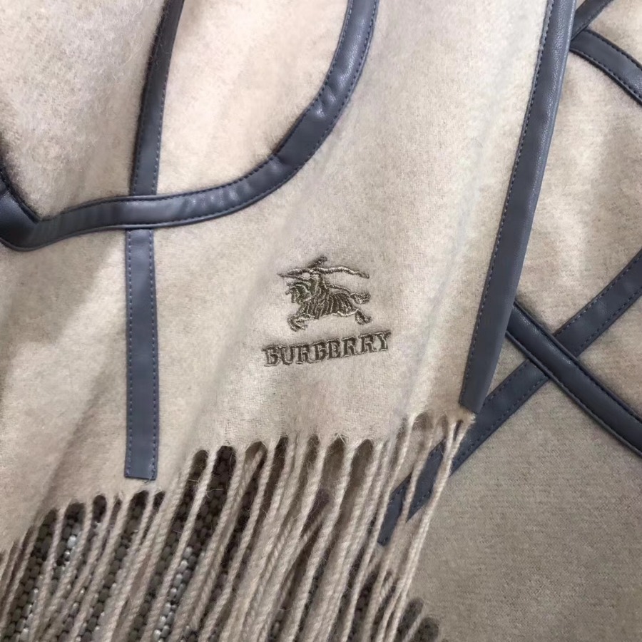 BURBERRY Check Cashmere Poncho, 100% CASHMERE