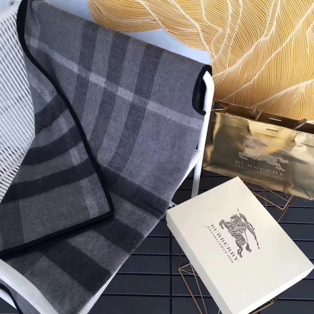 BURBERRY Check Cashmere Poncho, 100% CASHMERE