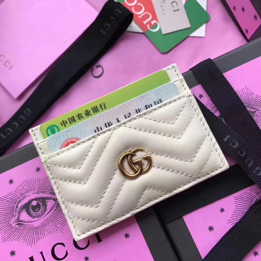 ‎443127 Gucci Signature leather card case