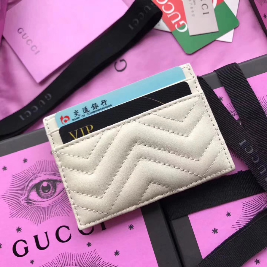 ‎443127 Gucci Signature leather card case