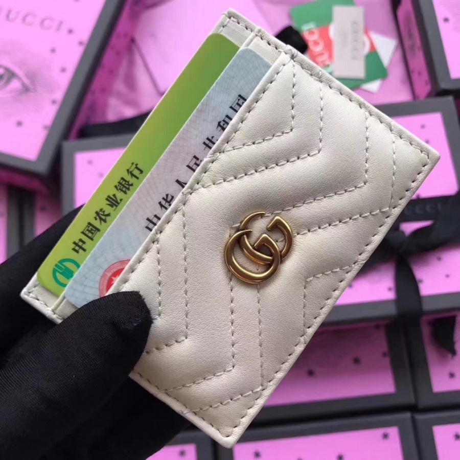 ‎443127 Gucci Signature leather card case
