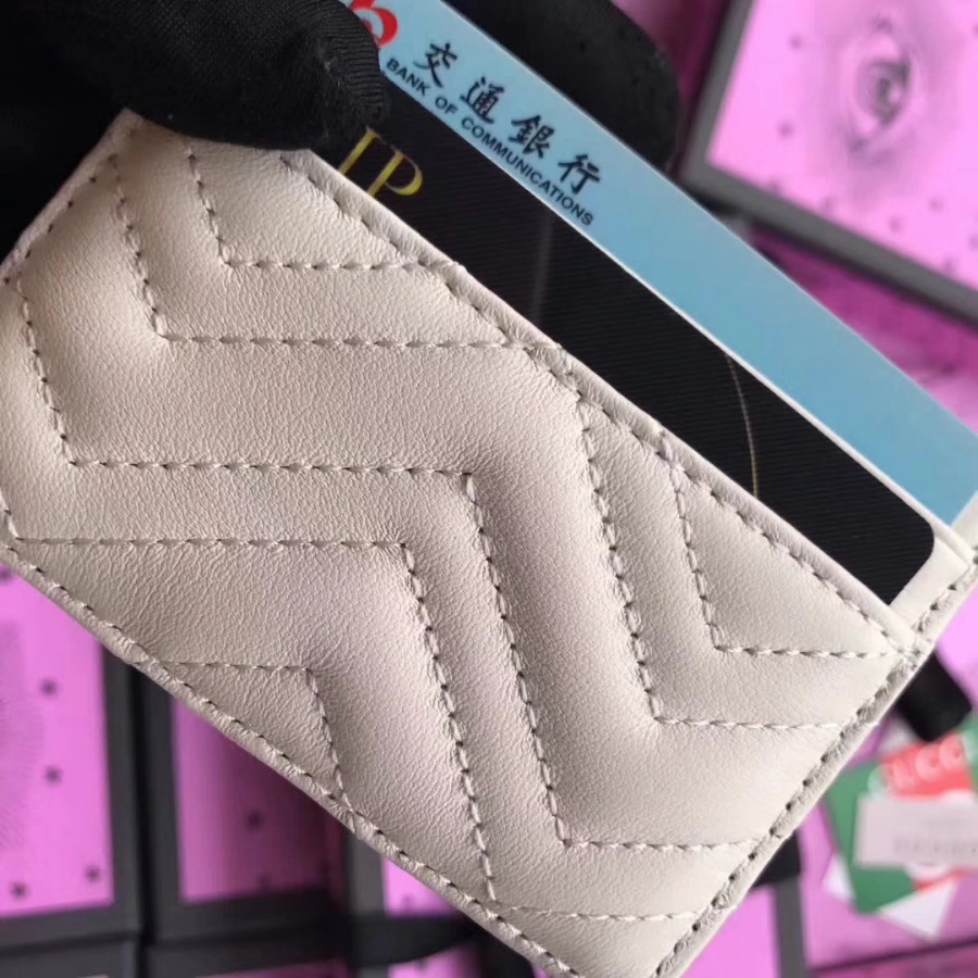 ‎443127 Gucci Signature leather card case
