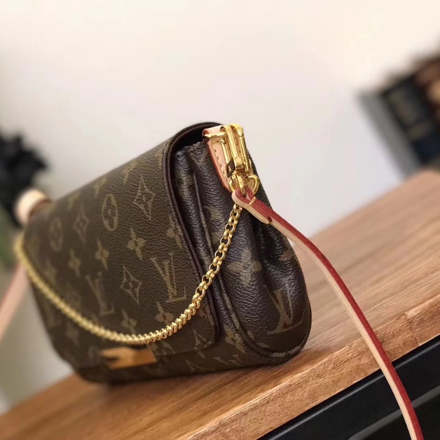 M40717, LOUIS VUITTON LV, FAVORITE PM CLUTSHES & EVEING, CROSS BODY BAGS
