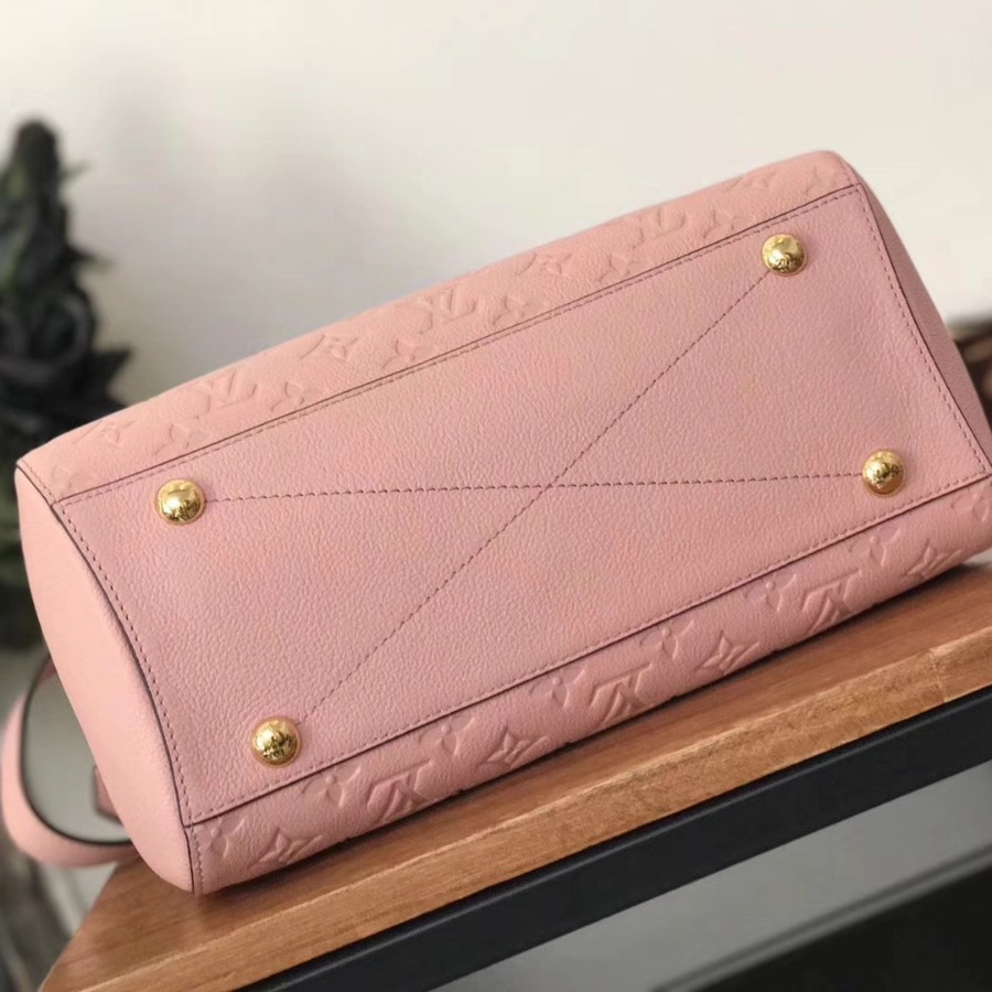 M41394, LOUIS VUITTON LV, MONTAIGNE MM For the dynamic businesswoman