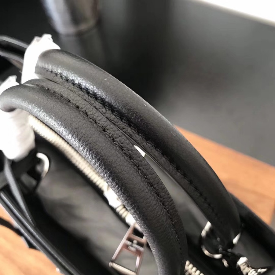 M43392, LOUIS VUITTON LV, TWIST TOTE EPI