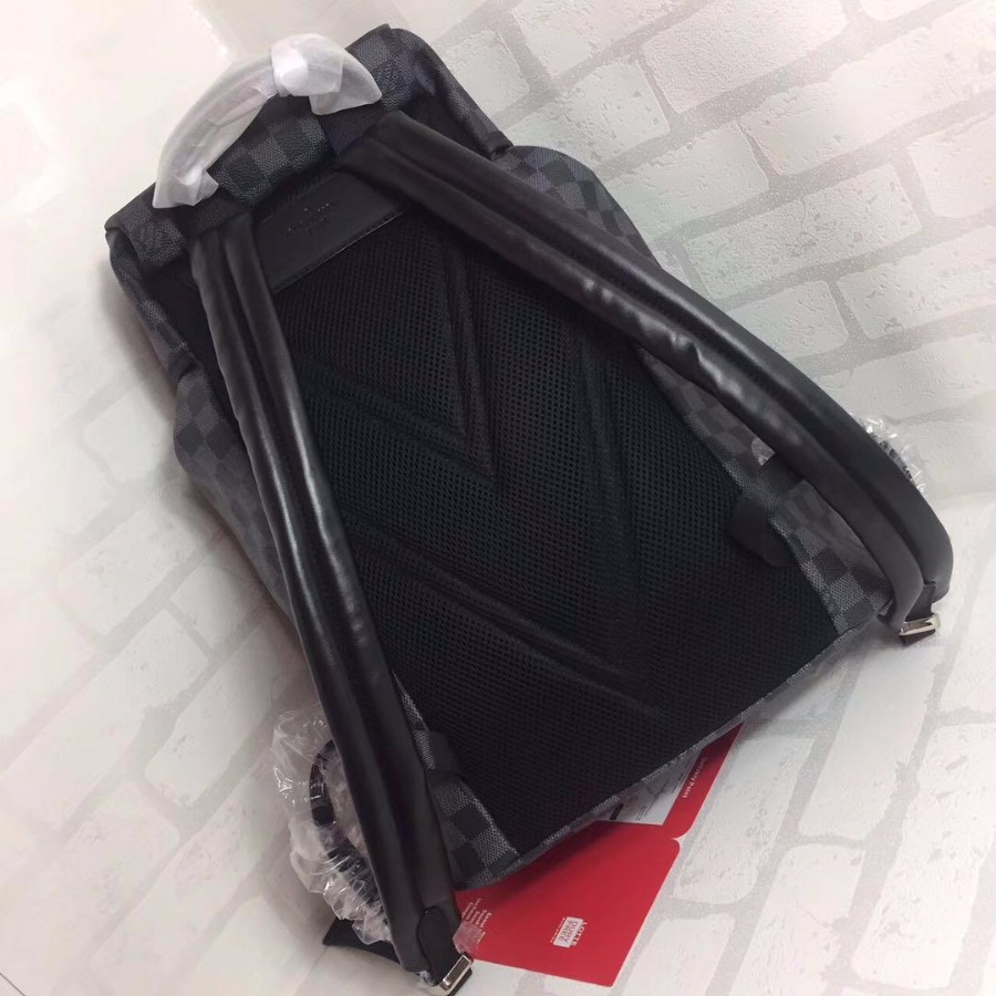  LOUIS VUITTON LV, ZACK BACKPACK