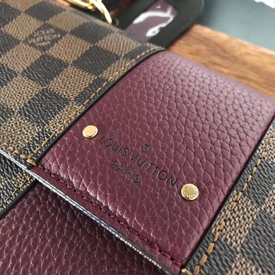 N64416, LOUIS VUITTON LV, Bond Street Mahina Leather Handbag