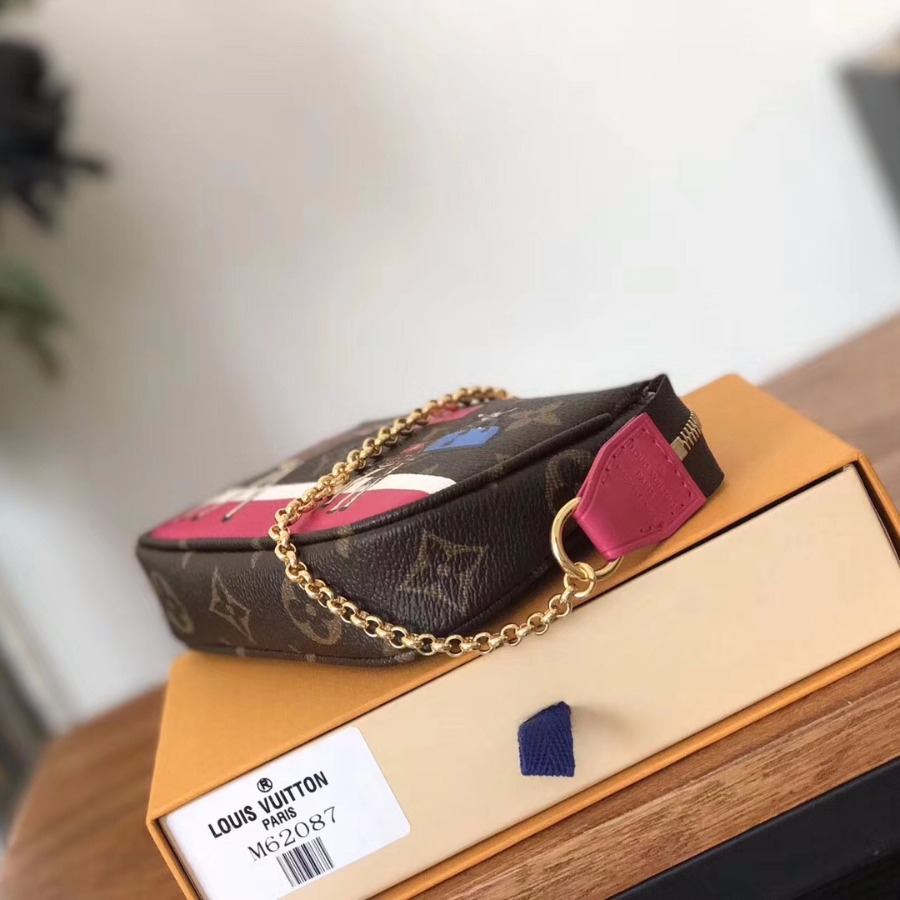 M62087, LOUIS VUITTON LV MINI POCHETTE ACCESSOIRES, Monogram Canvas