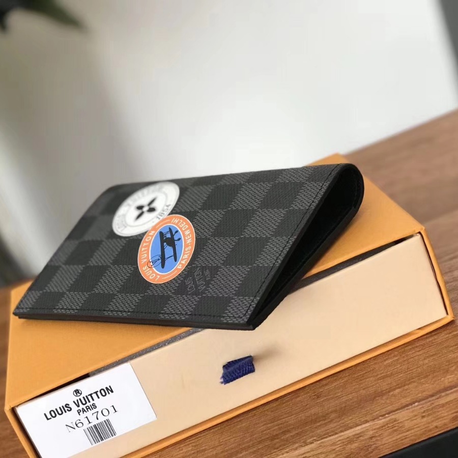N61701, Louis Vuitton LV, PASSPORT COVER