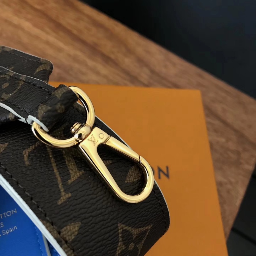 J02284, Louis Vuitton LV, BANDOULIÈRE MONOGRAM Shoulder Strap