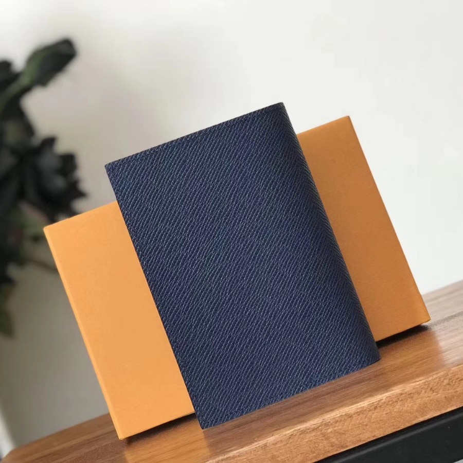 M64504, Louis Vuitton LV, PASSPORT COVER