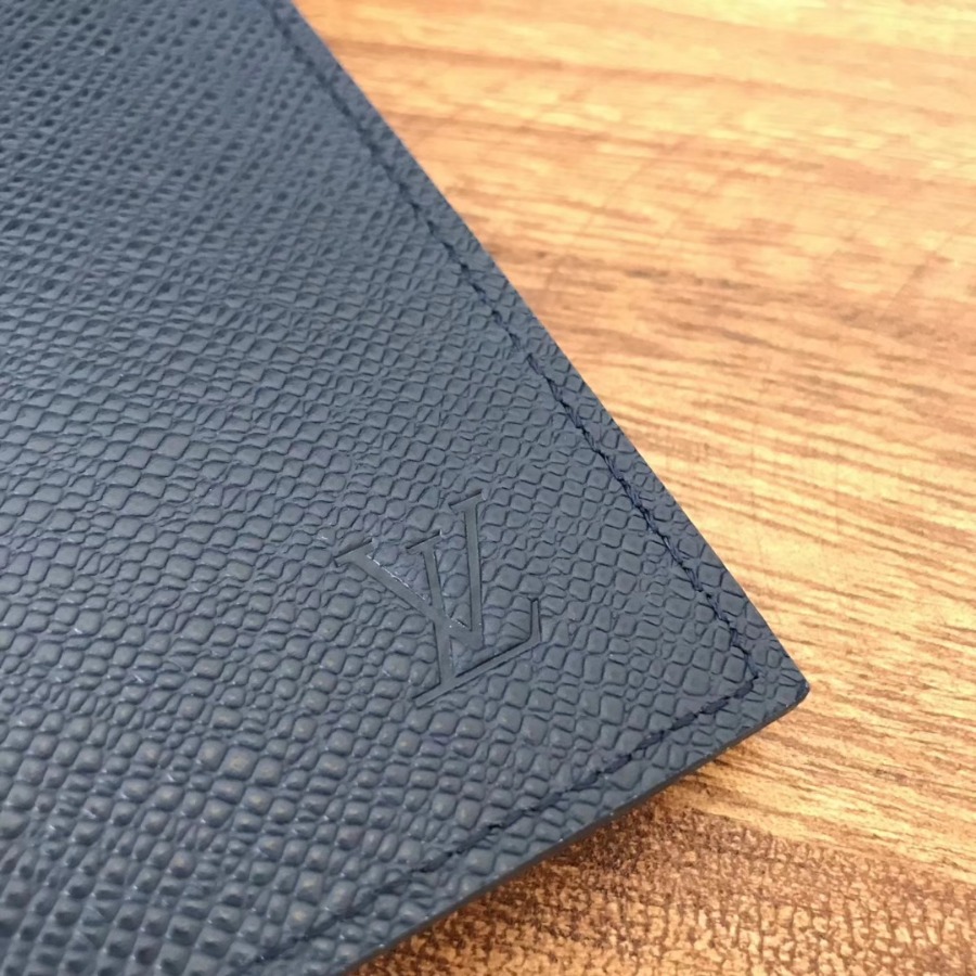 M64504, Louis Vuitton LV, PASSPORT COVER