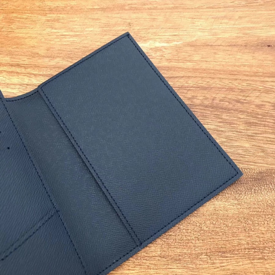 M64504, Louis Vuitton LV, PASSPORT COVER