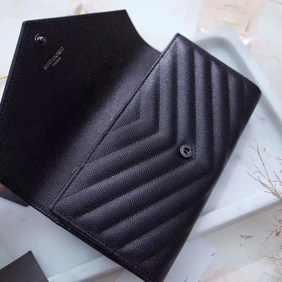 YSL Saint Laurent, LARGE MONOGRAM FLAP WALLET GRAIN DE POUDRE TEXTURED MATELASSÉ LEATHER