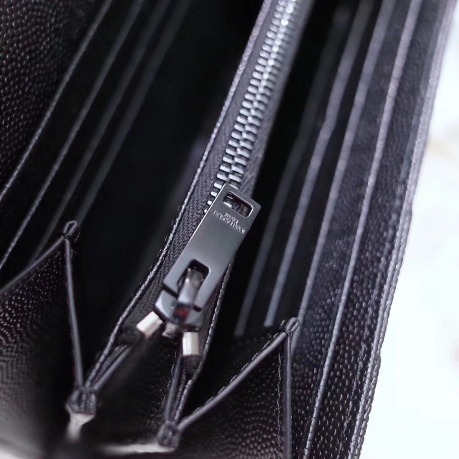 YSL Saint Laurent, LARGE MONOGRAM FLAP WALLET GRAIN DE POUDRE TEXTURED MATELASSÉ LEATHER
