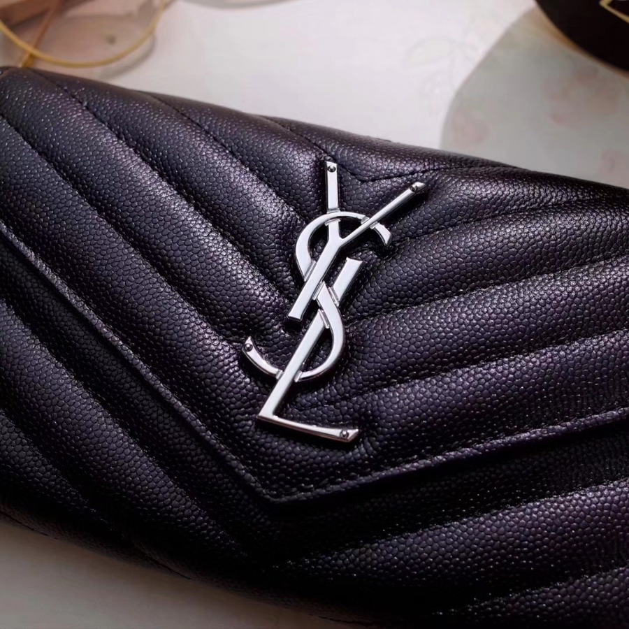 YSL Saint Laurent, LARGE MONOGRAM FLAP WALLET GRAIN DE POUDRE TEXTURED MATELASSÉ LEATHER