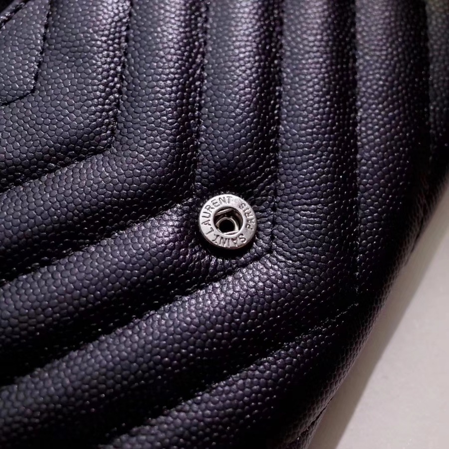 YSL Saint Laurent, LARGE MONOGRAM FLAP WALLET GRAIN DE POUDRE TEXTURED MATELASSÉ LEATHER
